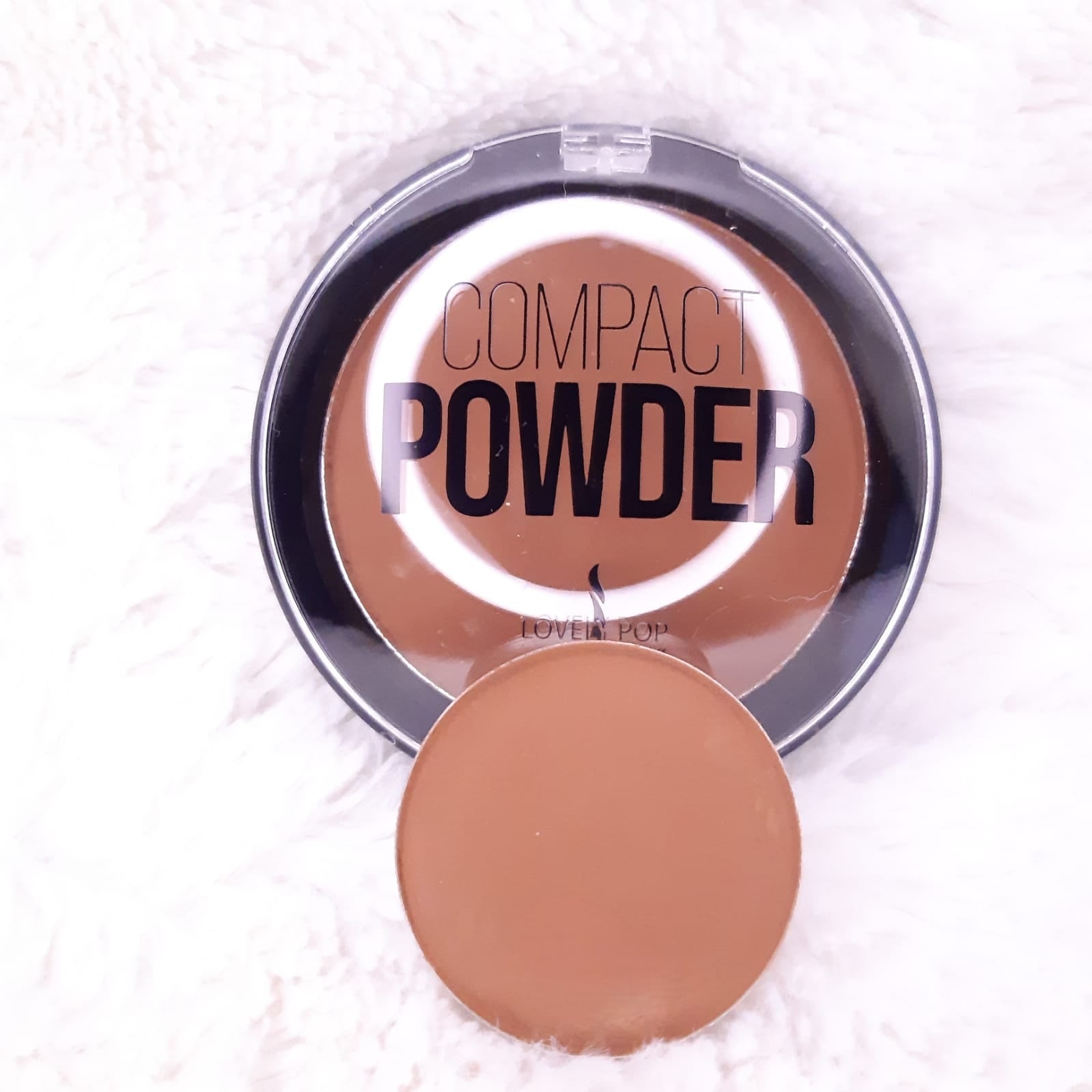 Poudre compacte matifiante dark Lovely pop 11 Hazelnut